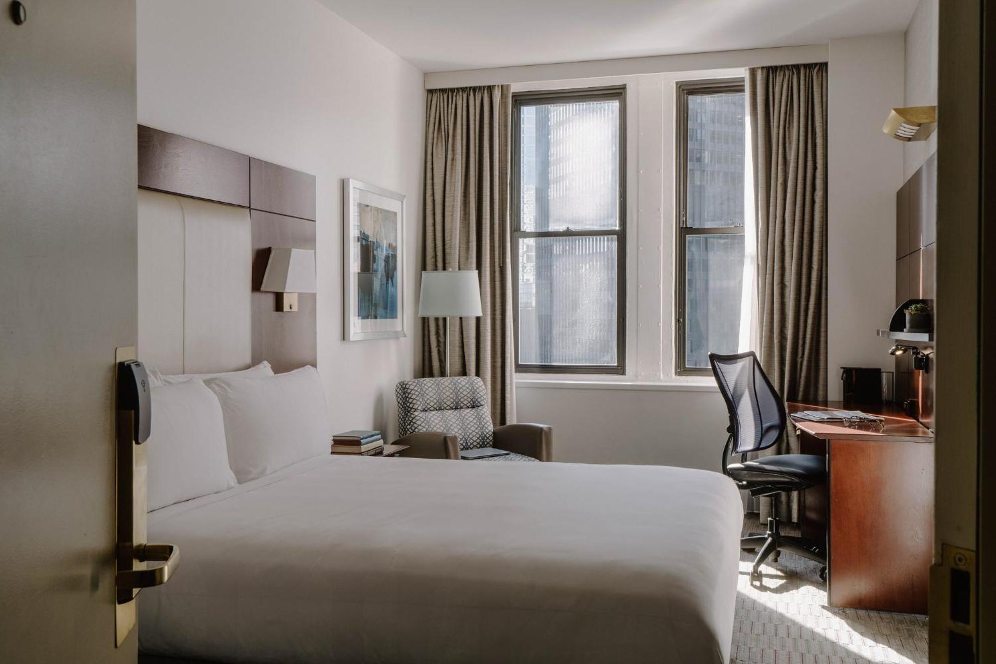 Club Quarters Hotel Wacker At Michigan, Chicago Bagian luar foto