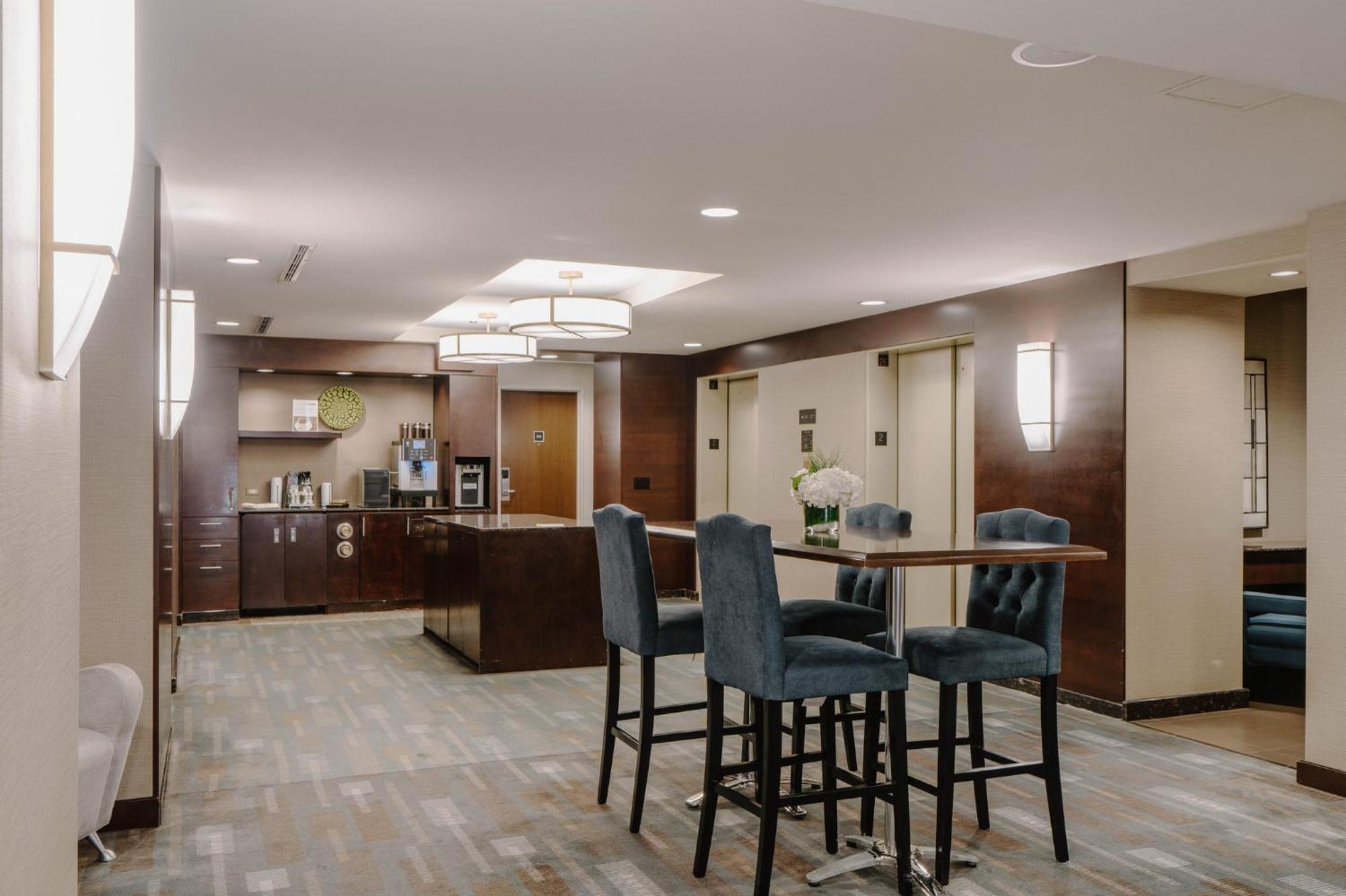 Club Quarters Hotel Wacker At Michigan, Chicago Bagian luar foto
