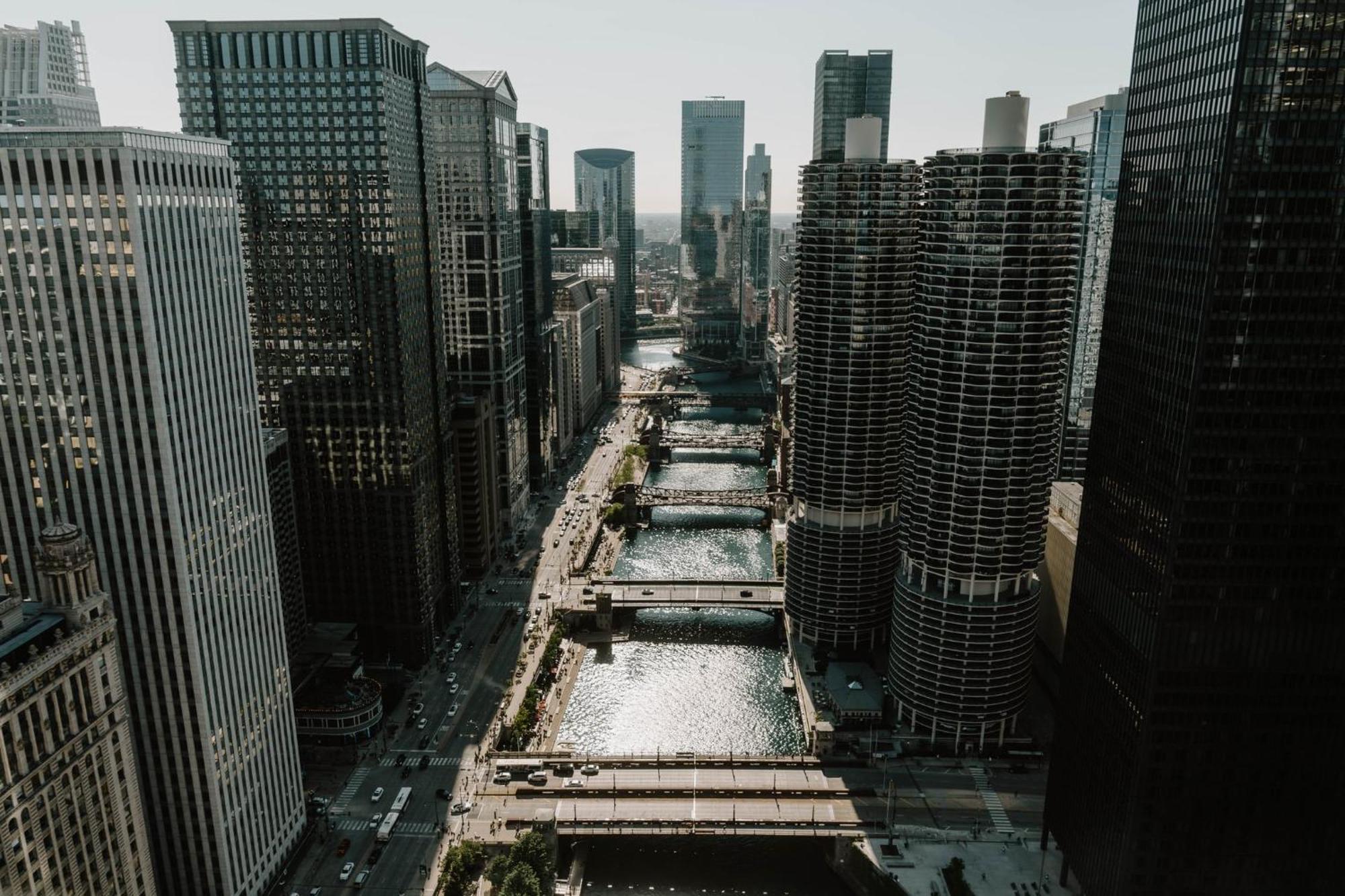 Club Quarters Hotel Wacker At Michigan, Chicago Bagian luar foto